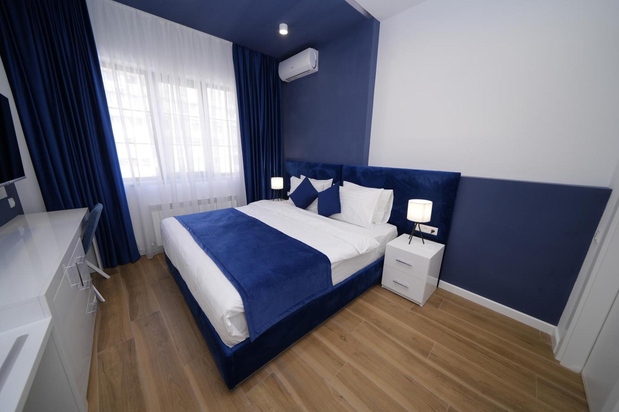 Ser In Hotel Yerevan Exterior photo